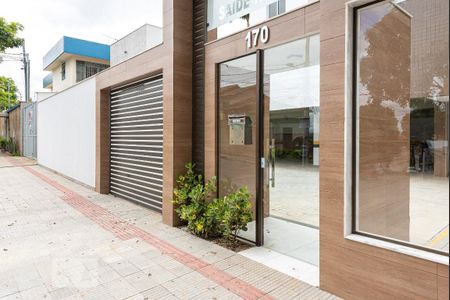 Apartamento à venda com 42m², 2 quartos e 1 vagaFachada e portaria