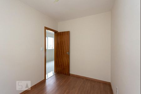 Quarto 1 de apartamento à venda com 2 quartos, 42m² em Santa Amélia, Belo Horizonte