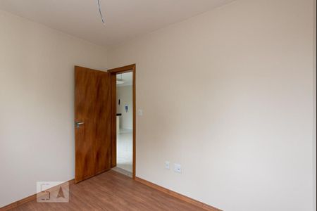 Apartamento à venda com 42m², 2 quartos e 1 vagaBanheiro do Quarto 2