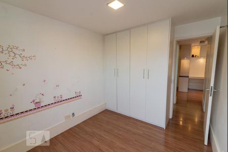Apartamento à venda com 85m², 2 quartos e 1 vagaQuarto