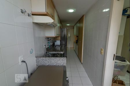 Apartamento à venda com 85m², 2 quartos e 1 vagaÁrea de Serviço