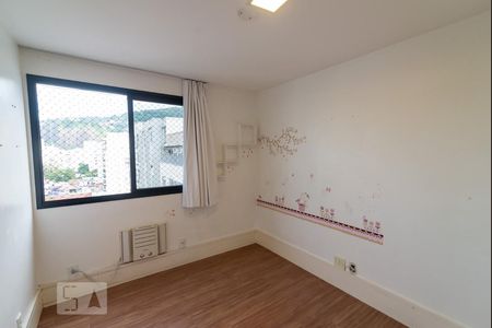 Apartamento à venda com 85m², 2 quartos e 1 vagaQuarto