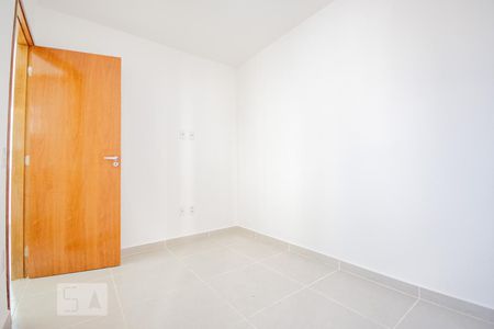 Quarto de apartamento à venda com 1 quarto, 28m² em Vila Mazzei, São Paulo