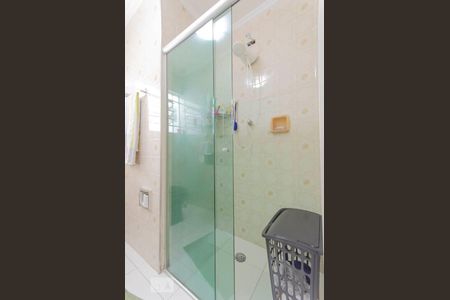 Casa à venda com 520m², 3 quartos e 2 vagas Casa à venda com 520m², 3 quartos e 2 vagasBanheiro