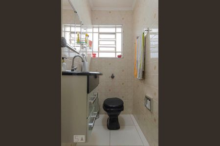 Casa à venda com 520m², 3 quartos e 2 vagas Casa à venda com 520m², 3 quartos e 2 vagasBanheiro