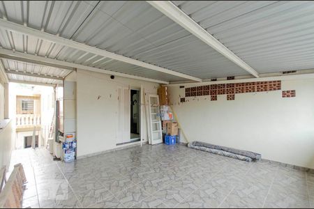 Casa à venda com 520m², 3 quartos e 2 vagas Casa à venda com 520m², 3 quartos e 2 vagasVaranda Quarto 2