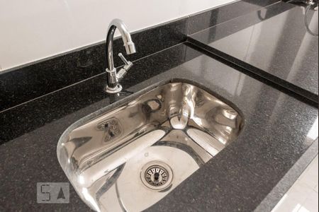 Apartamento à venda com 42m², 2 quartos e 1 vaga Apartamento à venda com 42m², 2 quartos e 1 vagaCozinha - Torneira