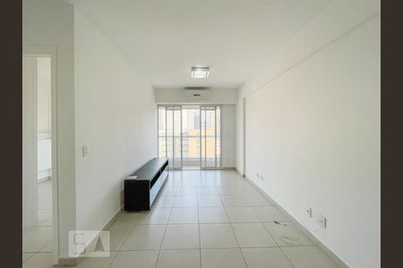 Sala de apartamento para alugar com 1 quarto, 46m² em Pinheiros, São Paulo