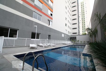 Apartamento à venda com 19m², 1 quarto e sem vagaPiscina