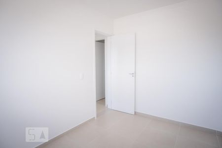 Quarto 2 de apartamento para alugar com 2 quartos, 45m² em Afonso Pena, São José dos Pinhais