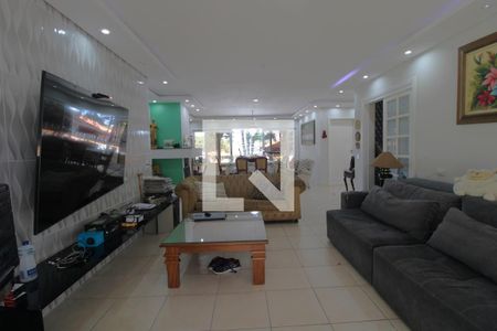 Sala  de casa à venda com 3 quartos, 300m² em Interlagos, São Paulo