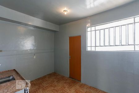 Casa para alugar com 99m², 2 quartos e sem vagaCozinha