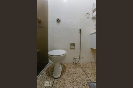 Casa para alugar com 99m², 2 quartos e sem vagaBanheiro