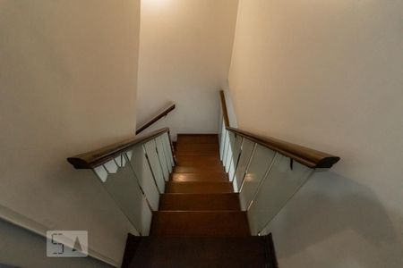 Casa à venda com 120m², 2 quartos e 1 vagaEscada do Sótão