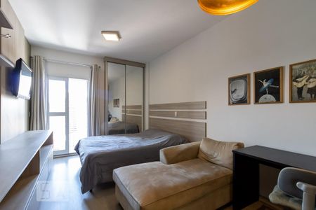 Sala de kitnet/studio à venda com 1 quarto, 35m² em Centro, Curitiba