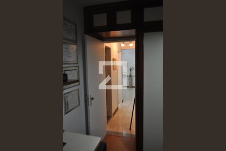 Apartamento à venda com 107m², 3 quartos e 1 vagaQuarto 2 - Armários