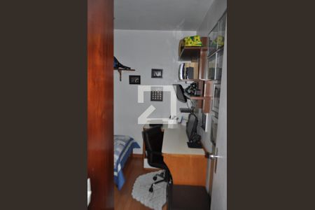 Apartamento à venda com 107m², 3 quartos e 1 vagaQuarto 2 - Armários