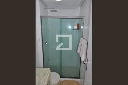 Apartamento à venda com 107m², 3 quartos e 1 vagaBanheiro da Suite