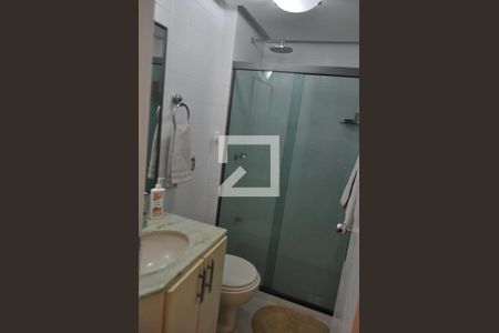 Apartamento à venda com 107m², 3 quartos e 1 vagaBanheiro da Suite
