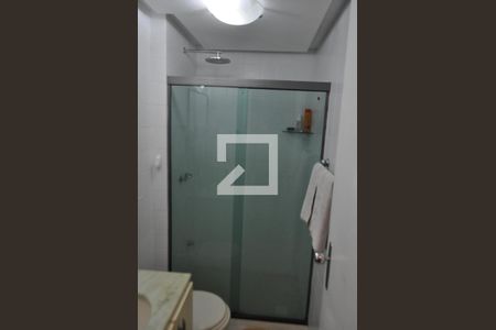Apartamento à venda com 107m², 3 quartos e 1 vagaBanheiro da Suite