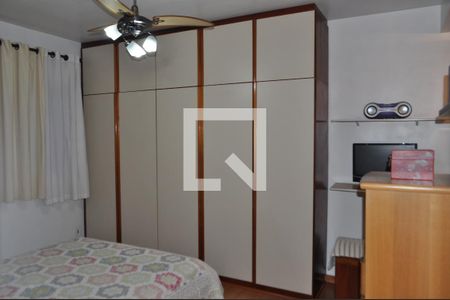 Apartamento à venda com 107m², 3 quartos e 1 vagaQuarto 1 - Armários