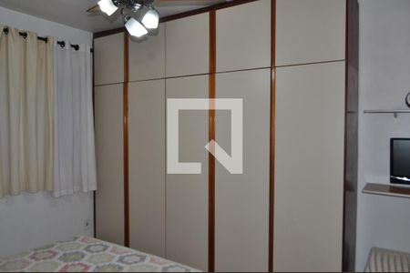 Apartamento à venda com 107m², 3 quartos e 1 vagaQuarto 1 - Armários