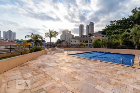 Apartamento à venda com 56m², 2 quartos e 1 vaga Apartamento à venda com 56m², 2 quartos e 1 vagaÁrea comum - Piscina