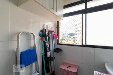 Apartamento à venda com 56m², 2 quartos e 1 vaga Apartamento à venda com 56m², 2 quartos e 1 vagaÁrea de Serviço