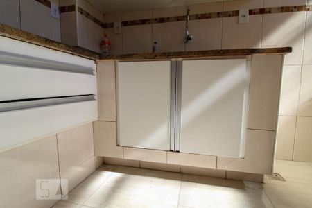 Apartamento à venda com 98m², 2 quartos e 1 vagaCozinha