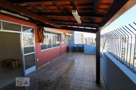 Apartamento à venda com 98m², 2 quartos e 1 vagaCobertura