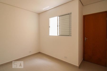 Quarto 1 de apartamento para alugar com 2 quartos, 38m² em Vila Mazzei, São Paulo