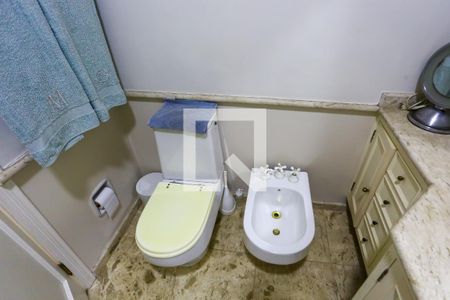 Casa à venda com 600m², 4 quartos e 5 vagasBanheiro da Suíte 3