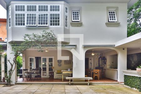 Casa à venda com 600m², 4 quartos e 5 vagasÁrea gourmet