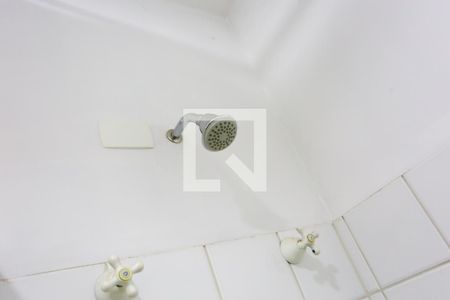 Casa à venda com 600m², 4 quartos e 5 vagasBanheiro da Suíte 2