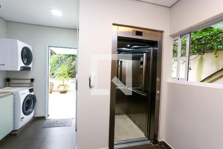 Casa à venda com 600m², 4 quartos e 5 vagasÁrea de Serviço