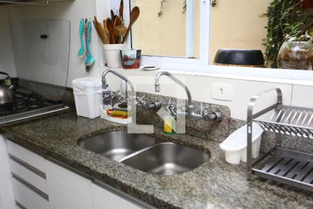 Casa à venda com 600m², 4 quartos e 5 vagasCozinha