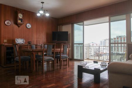 Sala de apartamento para alugar com 3 quartos, 160m² em Leblon, Rio de Janeiro