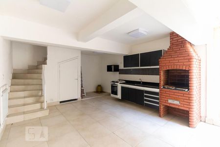 Casa para alugar com 300m², 3 quartos e 2 vagasChurrasqueira