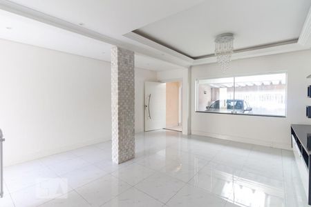 Sala de casa à venda com 3 quartos, 300m² em Jardim Santa Cruz (sacoma), São Paulo