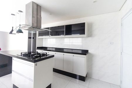 Casa para alugar com 300m², 3 quartos e 2 vagasCozinha