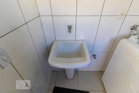 Studio para alugar com 32m², 1 quarto e 1 vaga Studio para alugar com 32m², 1 quarto e 1 vagaÁrea comum - Lavanderia