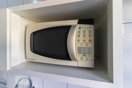 Studio para alugar com 32m², 1 quarto e 1 vaga Studio para alugar com 32m², 1 quarto e 1 vagaCozinha - Micro-ondas