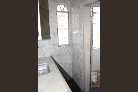 Cozinha de apartamento para alugar com 1 quarto, 30m² em Todos Os Santos, Rio de Janeiro