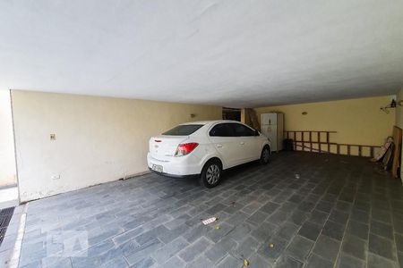 Garagem de casa à venda com 4 quartos, 220m² em Cursino, São Paulo