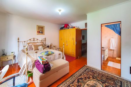 Casa à venda com 220m², 4 quartos e 4 vagas Casa à venda com 220m², 4 quartos e 4 vagasQuarto 1 - suite