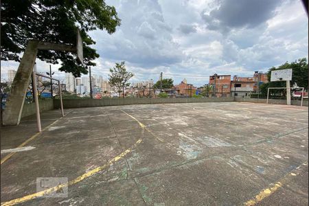 Apartamento para alugar com 95m², 2 quartos e sem vagaQuadra