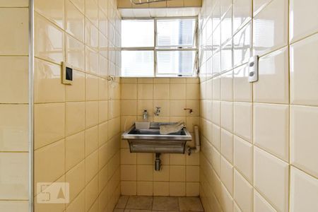 Apartamento à venda com 60m², 2 quartos e 1 vagaÁrea de Serviço