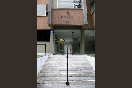 Apartamento à venda com 68m², 2 quartos e 2 vagasEntrada