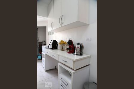 Apartamento à venda com 68m², 2 quartos e 2 vagasCozinha e Área de Serviço