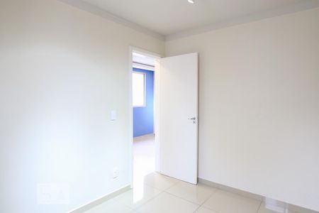 Quarto de apartamento para alugar com 2 quartos, 40m² em Palmeiras de São José, São José dos Campos